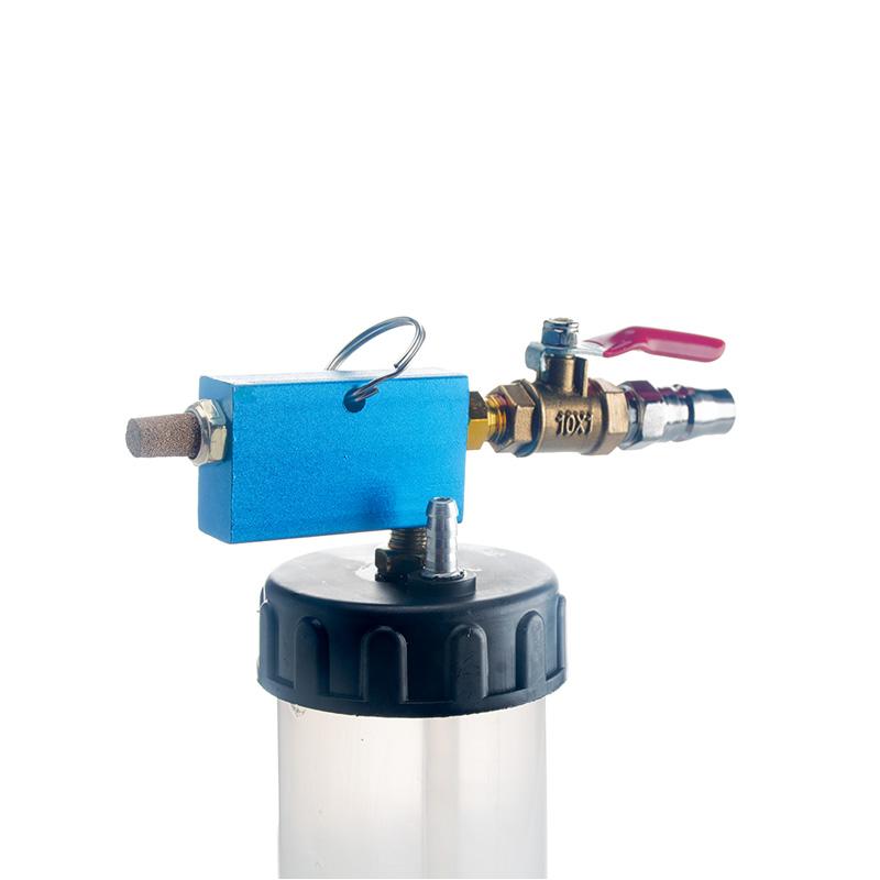 Kit di Attrezzi per Cambio Oli - Brake Fluid recensione e prezzo
